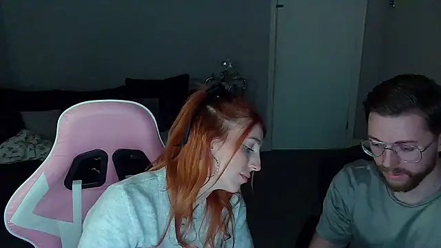 Red firesquirt online show from 19, 1, 2025