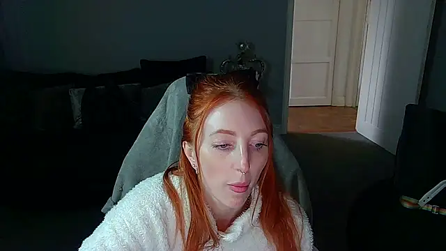 Red firesquirt online show from 5, 2, 2025