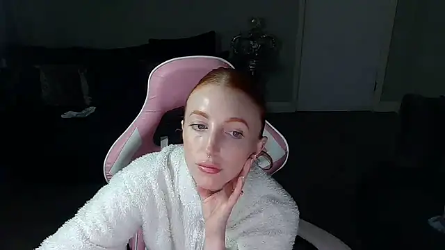 Red firesquirt online show from 12, 2, 2025