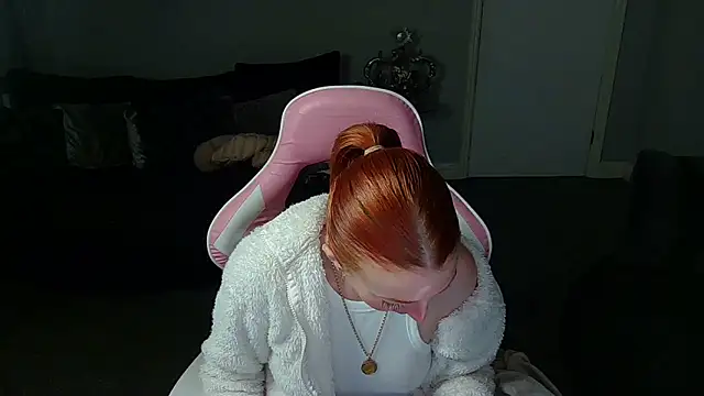 Red firesquirt online show from 13, 2, 2025