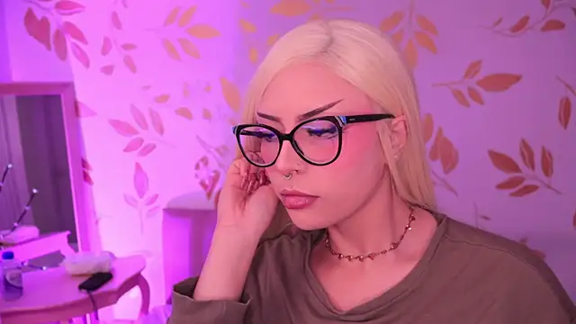 Misselektra   online show from 9, 1, 2026