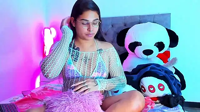 mabellfox online show from 23, 11, 2025