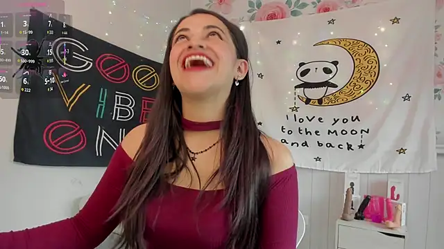 LovelyAzucena online show from 29, 10, 2025