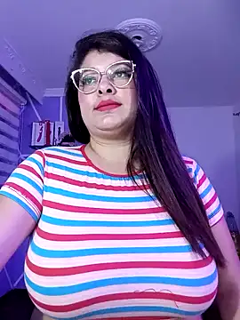 MiiaaJoness online show from 7, 12, 2024