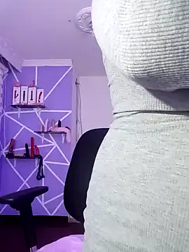 MiiaaJoness online show from 5, 2, 2025