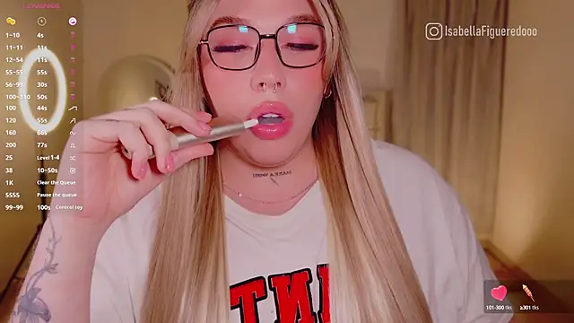 Snapshot of IsabellaFigueredo__ chatting on 3, 1, 2025 IsabellaFigueredo   online show from 3, 1, 2025