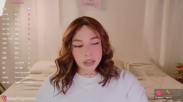 Snapshot of IsabellaFigueredo__ chatting on 17, 2, 2025 IsabellaFigueredo   online show from 17, 2, 2025