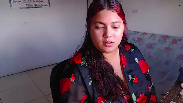 girl milk2 online show from 2, 11, 2025