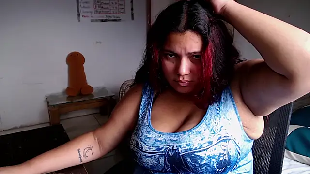 girl milk2 online show from 13, 4, 2026