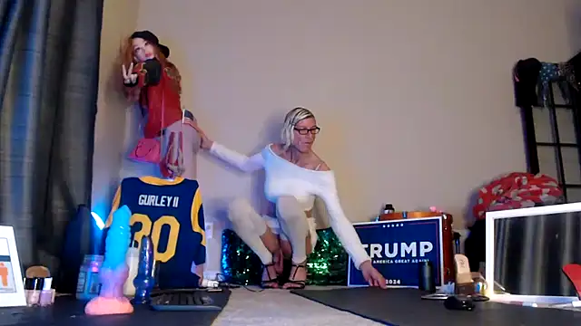 Taylorsexbot online show from 23, 12, 2024