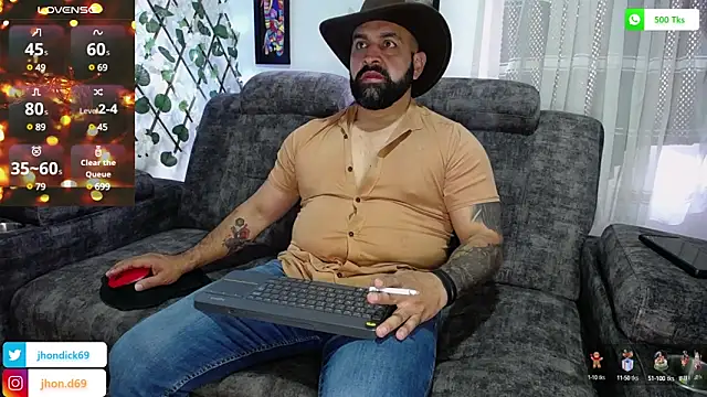 Snapshot of JD-69 chatting on 11, 1, 2025 JD-69 online show from 11, 1, 2025