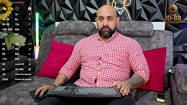 Snapshot of JD-69 chatting on 10, 10, 2025 JD-69 online show from 10, 10, 2025