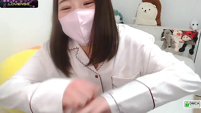 SUZU  online show from 31, 1, 2025