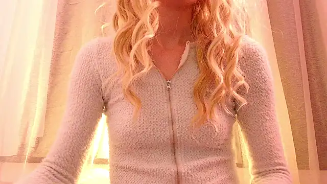 Snapshot of SecretAnni chatting on 10, 2, 2025 SecretAnni online show from 10, 2, 2025