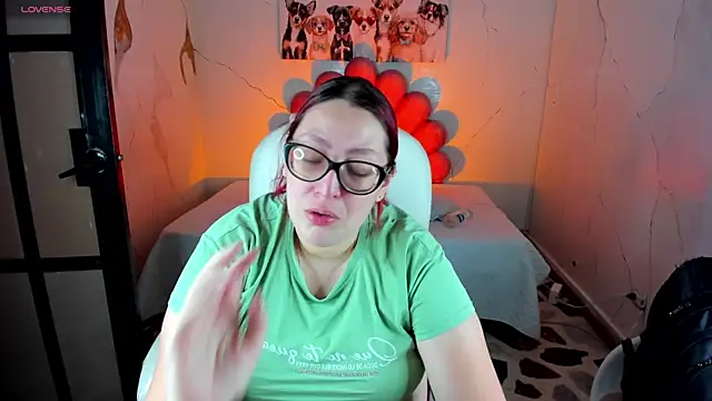 NiickyJones online show from 15, 12, 2025