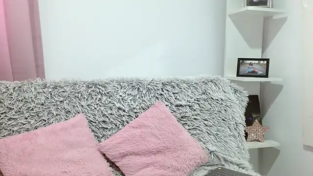 aliicee m online show from 12, 9, 2025