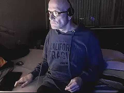 HornyRalfi55 online show from 8, 12, 2024