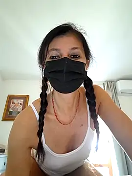 Silvia Zeno online show from 6, 11, 2025