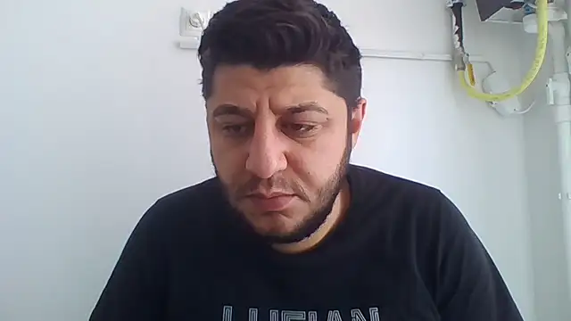 Snapshot of erkekkkadam chatting on 23, 2, 2025 erkekkkadam online show from 23, 2, 2025