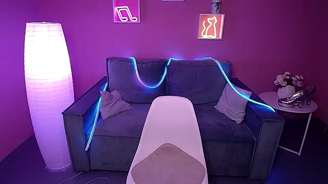 RikaRaily online show from 4, 12, 2024