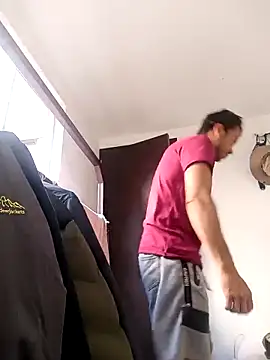 cachorro0527 online show from 26, 2, 2026