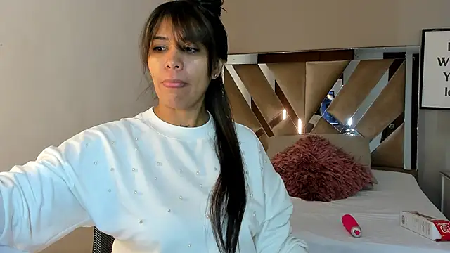 sharlott18 online show from 22, 12, 2024