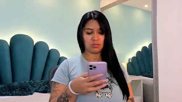 sharlott18 online show from 23, 10, 2025