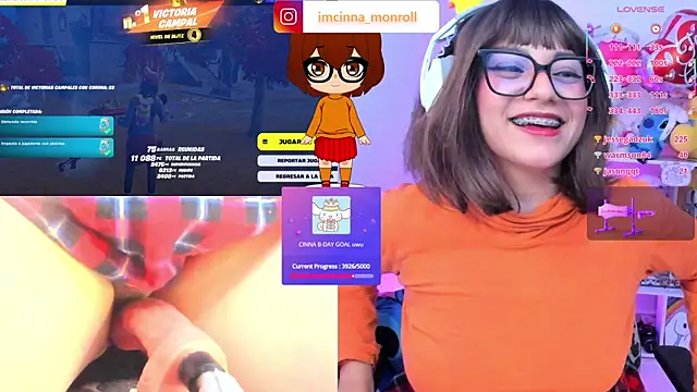 Snapshot of cinna_monroll chatting on 12, 10, 2025 cinna monroll online show from 12, 10, 2025