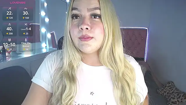 Celeste  sweetx online show from 10, 9, 2025