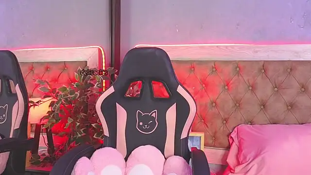  Linoshka 1 online show from 20, 3, 2025