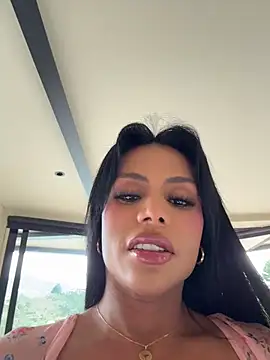 HOT LADY 777 online show from 18, 4, 2026