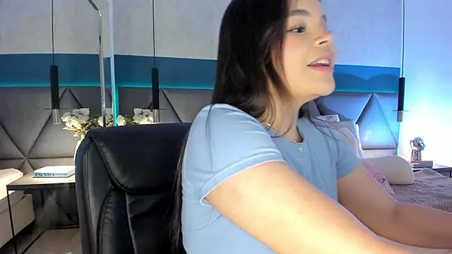 IsabellaAllen online show from 13, 2, 2025