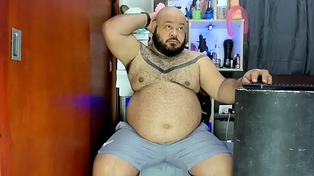 Snapshot of Latino_bigcock chatting on 7, 12, 2024 Latino bigcock online show from 7, 12, 2024
