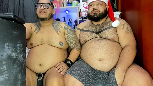 Snapshot of Latino_bigcock chatting on 23, 12, 2024 Latino bigcock online show from 23, 12, 2024