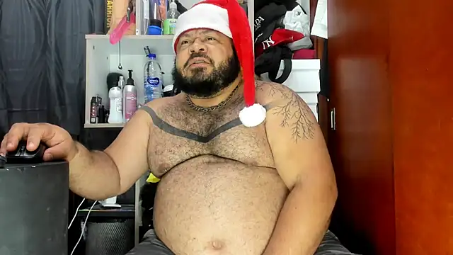 Snapshot of Latino_bigcock chatting on 30, 12, 2024 Latino bigcock online show from 30, 12, 2024