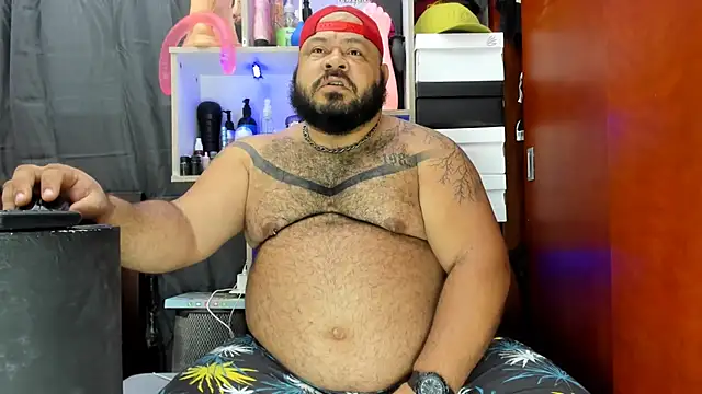 Snapshot of Latino_bigcock chatting on 24, 1, 2025 Latino bigcock online show from 24, 1, 2025