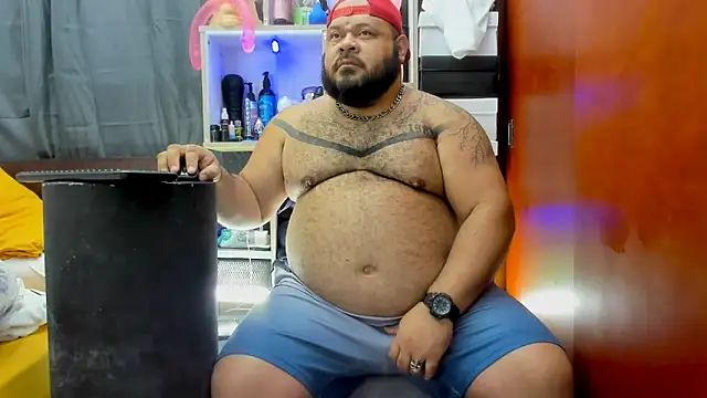 Snapshot of Latino_bigcock chatting on 31, 1, 2025 Latino bigcock online show from 31, 1, 2025