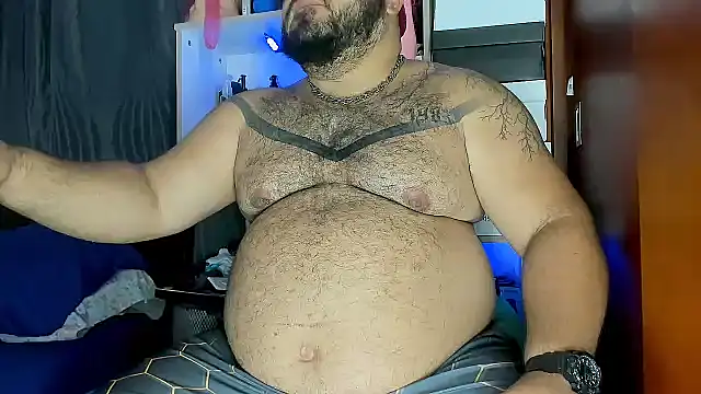 Snapshot of Latino_bigcock chatting on 13, 3, 2025 Latino bigcock online show from 13, 3, 2025