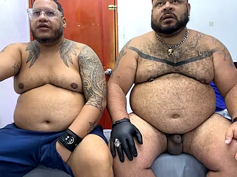 Snapshot of Latino_bigcock chatting on 14, 9, 2025 Latino bigcock online show from 14, 9, 2025