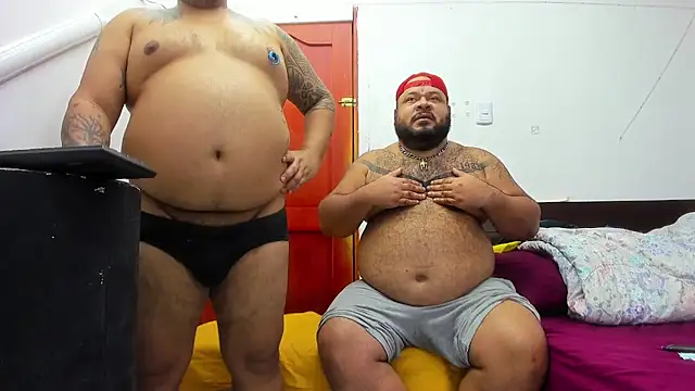 Snapshot of Latino_bigcock chatting on 10, 10, 2025 Latino bigcock online show from 10, 10, 2025