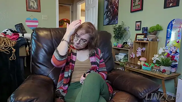 Snapshot of Linzy_19 chatting on 29, 1, 2025 Linzy 19 online show from 29, 1, 2025