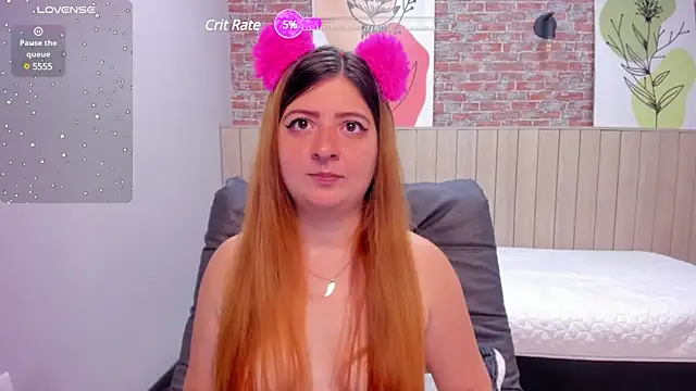 Snapshot of tinaclark_ chatting on 4, 3, 2025 tinaclark online show from 4, 3, 2025