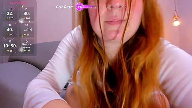 Snapshot of tinaclark_ chatting on 12, 9, 2025 tinaclark online show from 12, 9, 2025
