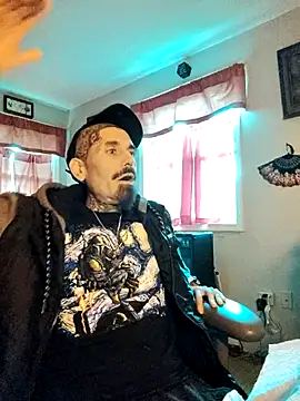 Snapshot of RoosterWabbit chatting on 2, 5, 2026 RoosterWabbit online show from 2, 5, 2026