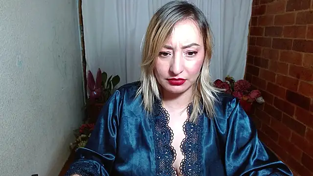 rashellroses22 online show from 11, 12, 2024