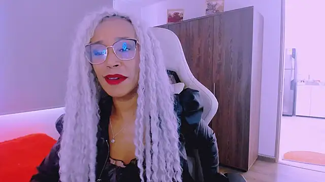 Snapshot of ScarlettMalbec chatting on 10, 7, 2026 ScarlettMalbec online show from 10, 7, 2026