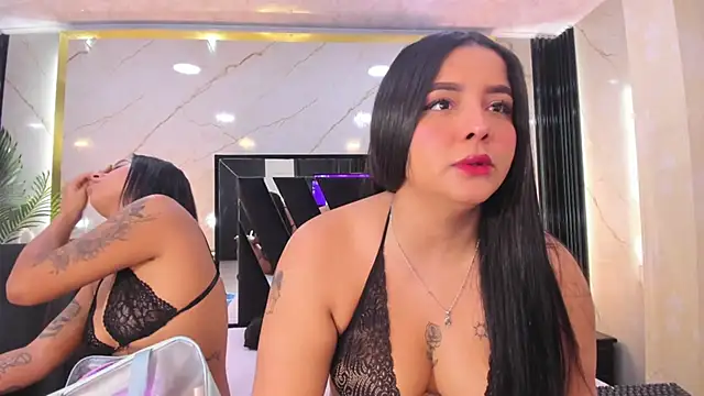 Snapshot of Lia-Anahiz chatting on 12, 3, 2025 Lia-Anahiz online show from 12, 3, 2025