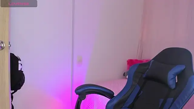 roseliam25 online show from 17, 9, 2025