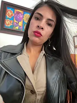 Astrid-- online show from 8, 4, 2026