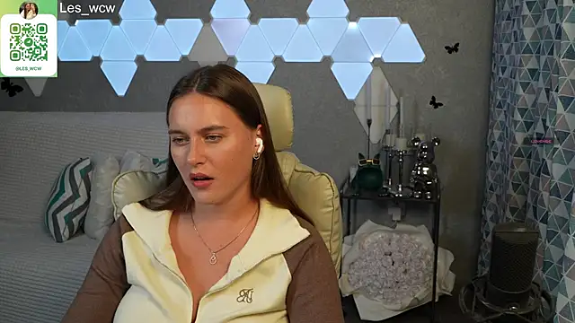 HarleyDeess online show from 18, 9, 2025